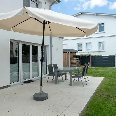 Ferienhaus Corvin Mit Eingezäunten Grundstück Ferienhaus *