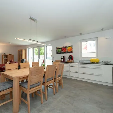 Ferienhaus Corvin Mit Eingezäunten Grundstück *